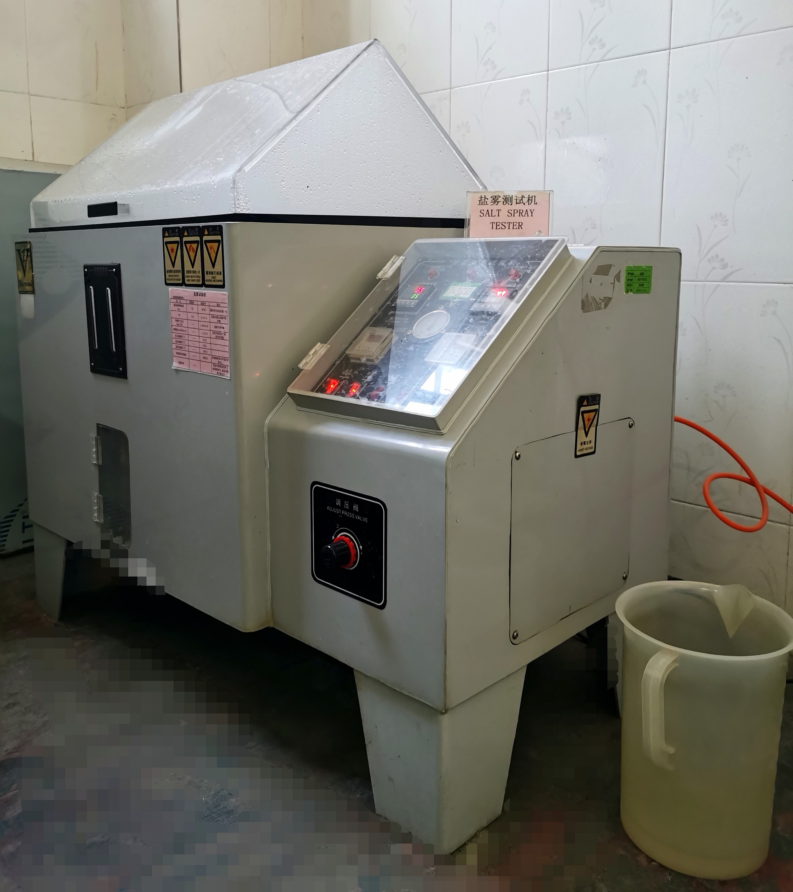 Salt spray tester